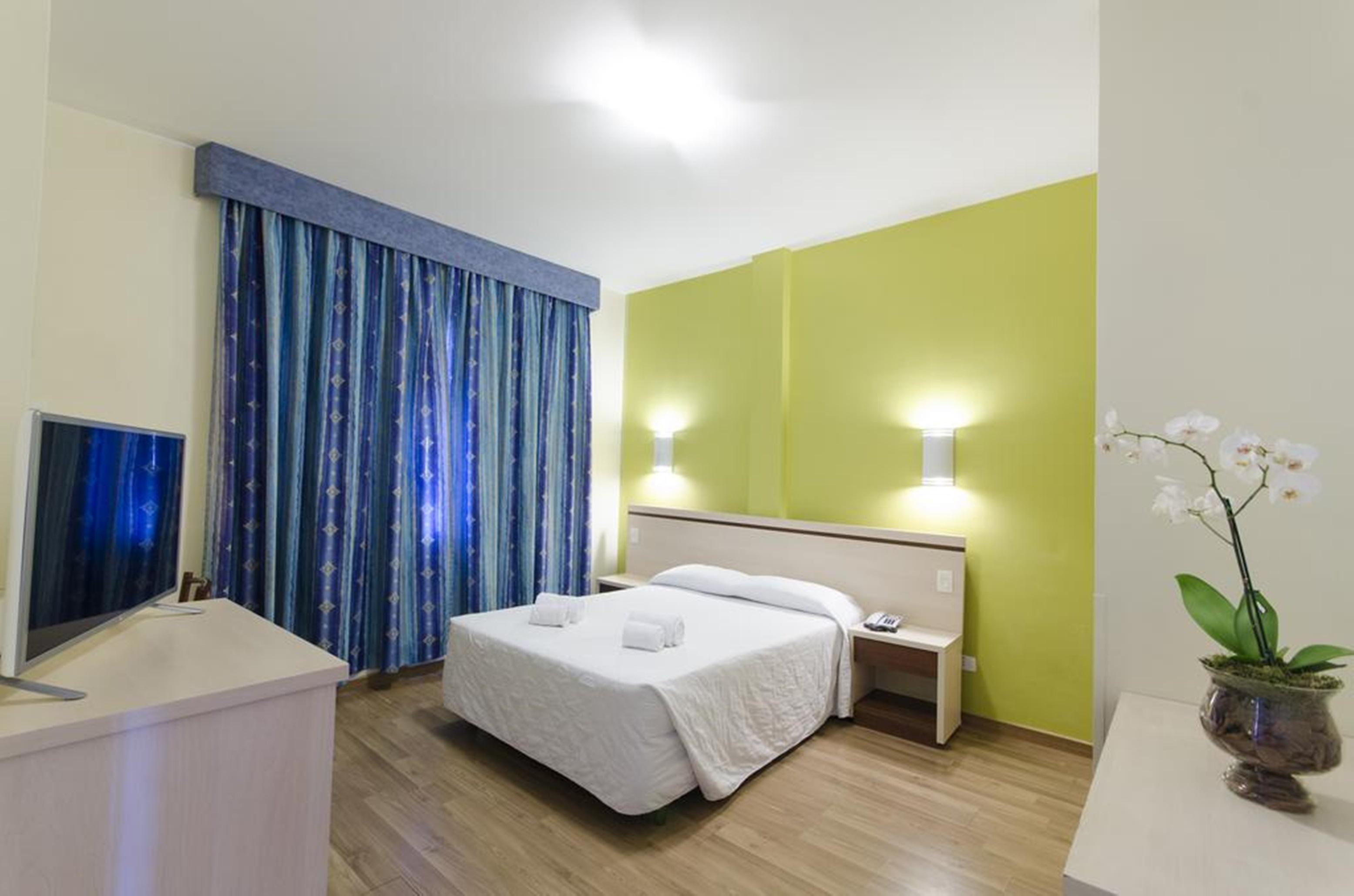 Hotel Pires Balneário Camboriú Eksteriør billede