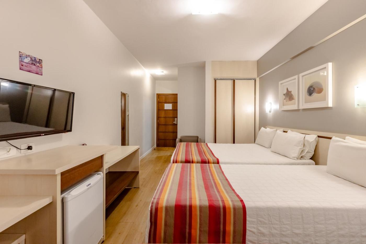 Hotel Pires Balneário Camboriú Eksteriør billede