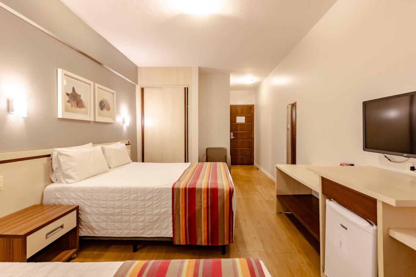Hotel Pires Balneário Camboriú Eksteriør billede