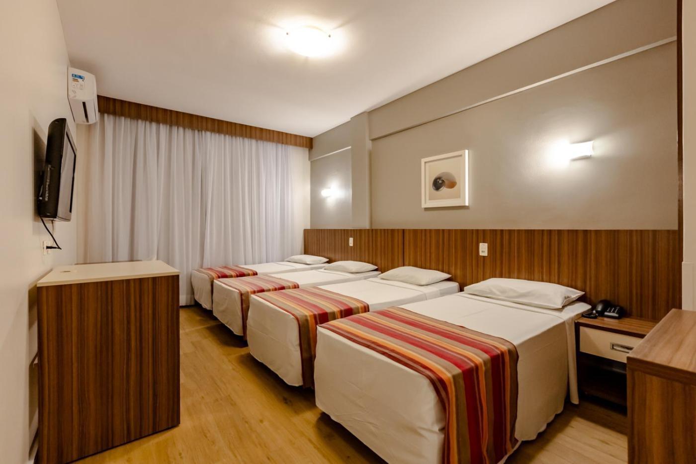 Hotel Pires Balneário Camboriú Eksteriør billede