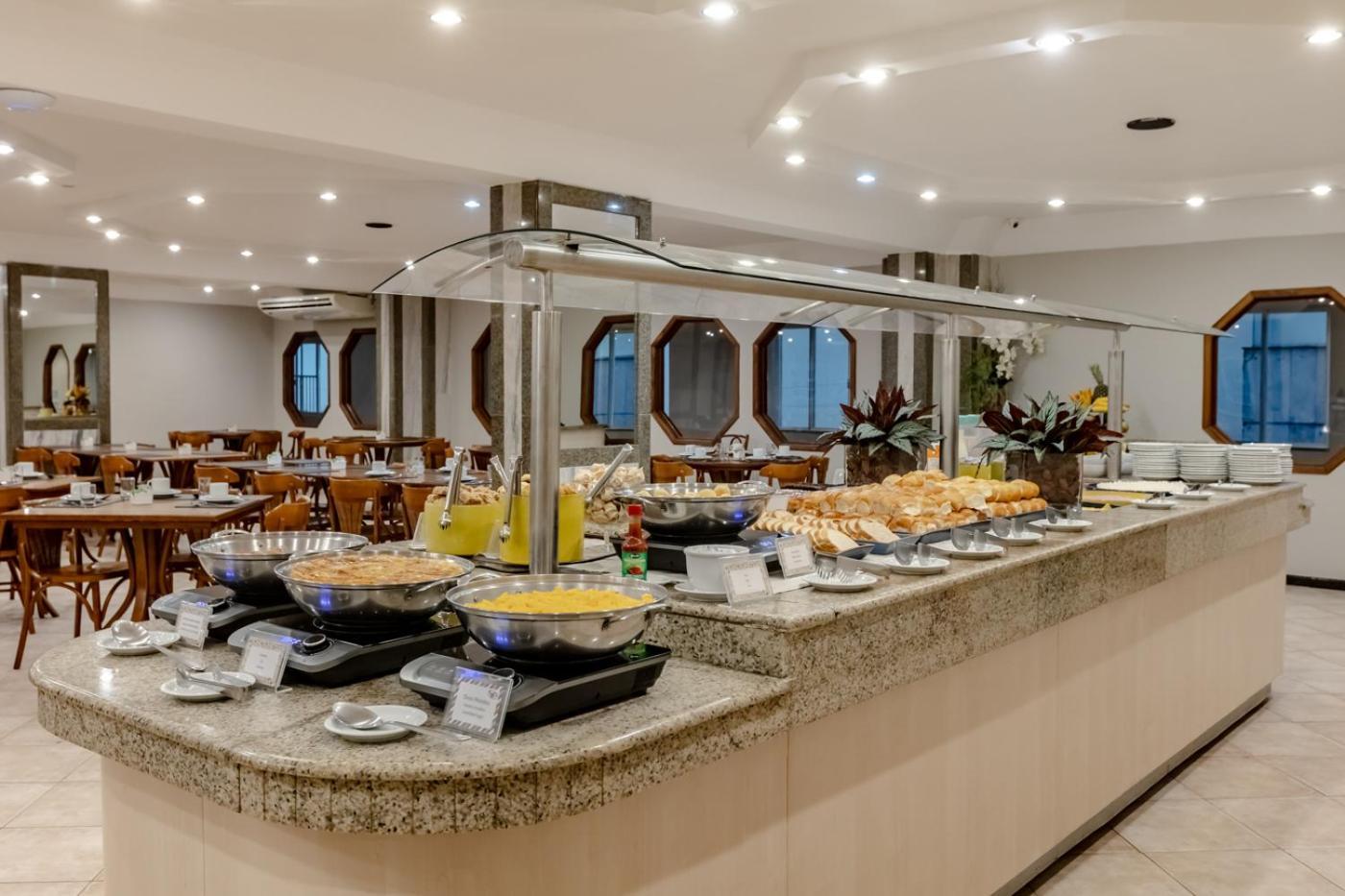 Hotel Pires Balneário Camboriú Eksteriør billede