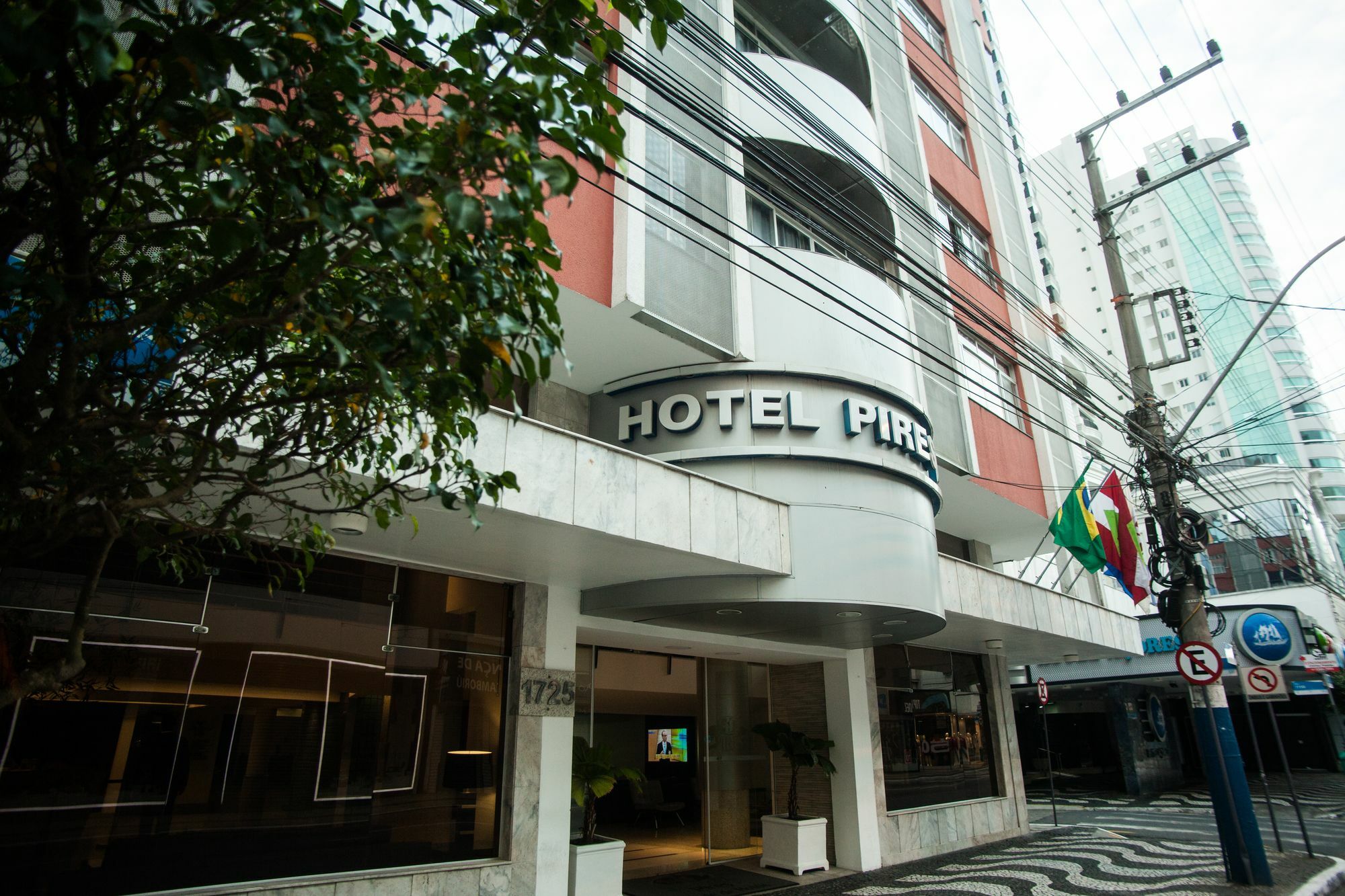 Hotel Pires Balneário Camboriú Eksteriør billede